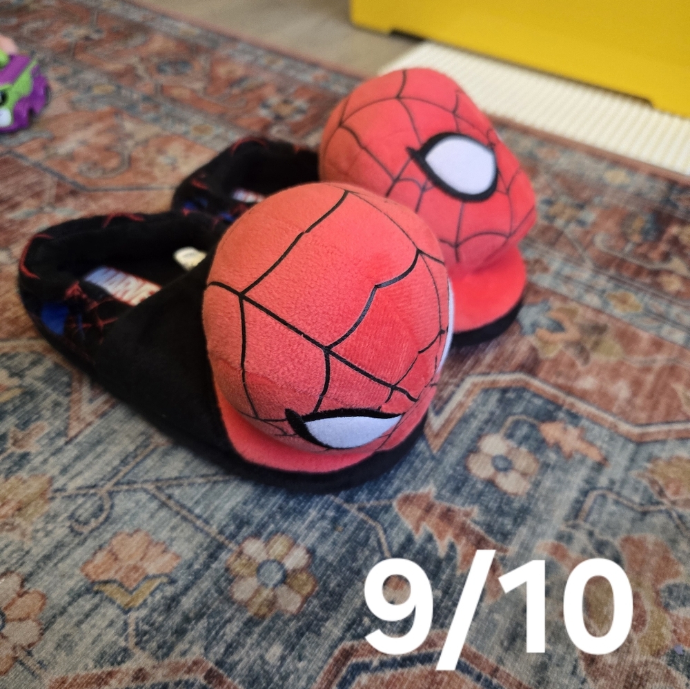 Spiderman toddler slippers 9/10